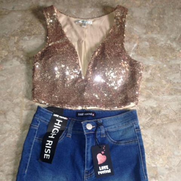 Super sparkly bralette/crop top - Picture 2 of 2